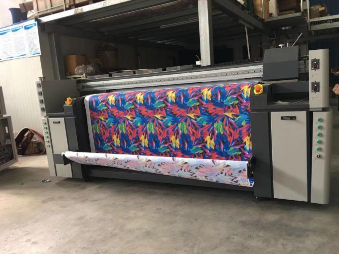 Petit pain direct automatique d'imprimante de traceur de bannière de colorant pour rouler l'opération facile 1