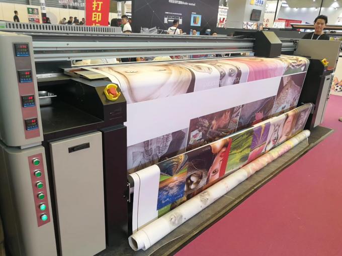 Machine d'imprimante à jet d'encre de traceur de grand format de sublimation de Digital de bannière 0