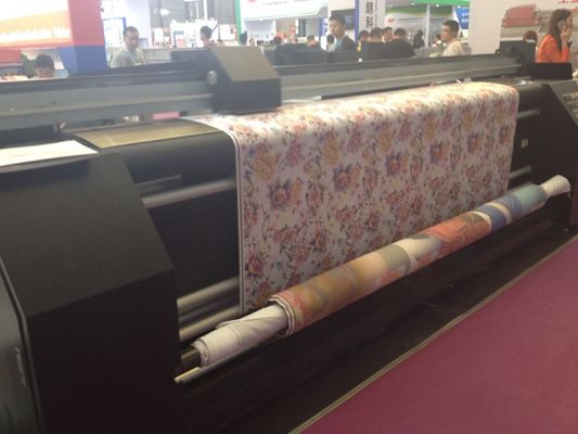 Machine d'impression de sublimation de tissu avec nettoyage principal automatique/manuel