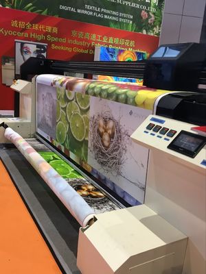 La machine d'impression de drapeau de sublimation, aucune se fanent imprimante de textile de grand format