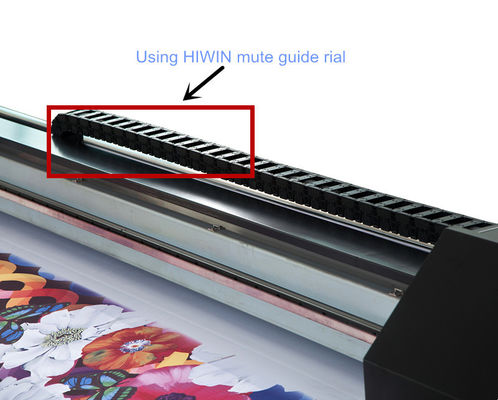 La double machine d'imprimante de T-shirt de tête d'impression d'Epson de jet d'encre dirigent vers l'imprimante de vêtement