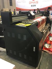 Prise de l'alimentation automatique de machine d'impression de bannière de drapeau
