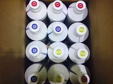 CMYK dirigent vers l'encre d'imprimerie de sublimation de tissu à base d'eau pour l'impression de drapeau
