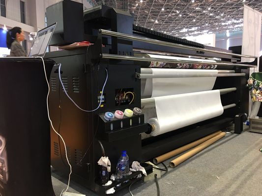 Imprimante à jet d'encre sans interruption de Digital d'impression de machine/grand format pour le tissu