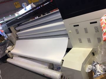 Précision de machine d'impression de polyester de drapeau de CSR 2200 haute avec 2 têtes de Kyocera