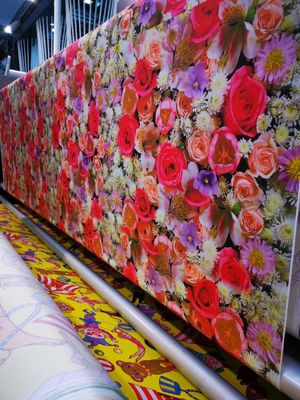Machine d'impression multicolore de sublimation de drapeau de larme